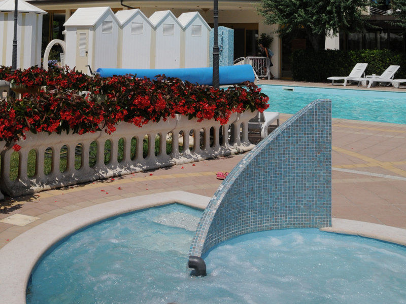 Hotel Nettuno تّشيرفييا المظهر الخارجي الصورة