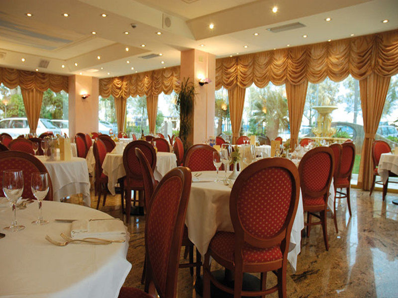 Hotel Nettuno تّشيرفييا المظهر الخارجي الصورة