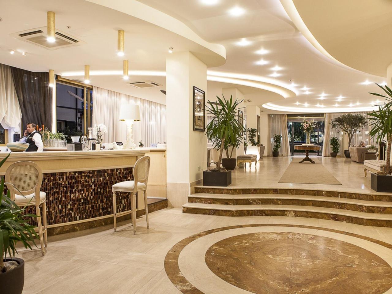 Hotel Nettuno تّشيرفييا المظهر الخارجي الصورة